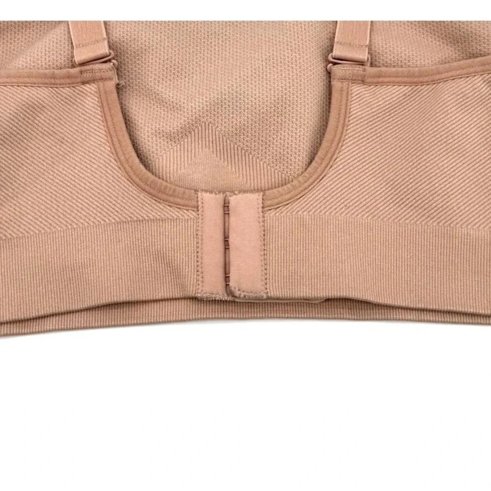 Soma Sport Seamless Ballet Back Bra XXL Beige Convertible Straps Stretchy - Picture 7 of 7